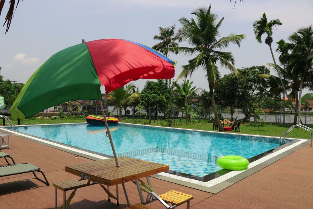 Water'S Edge Villas Alappuzha 외부 사진